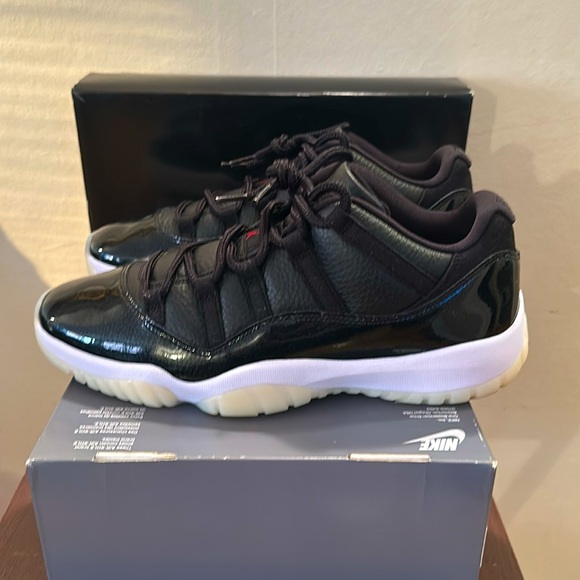 Air jordan 11. Retro (Low) 72-10 - Picture 3 of 10